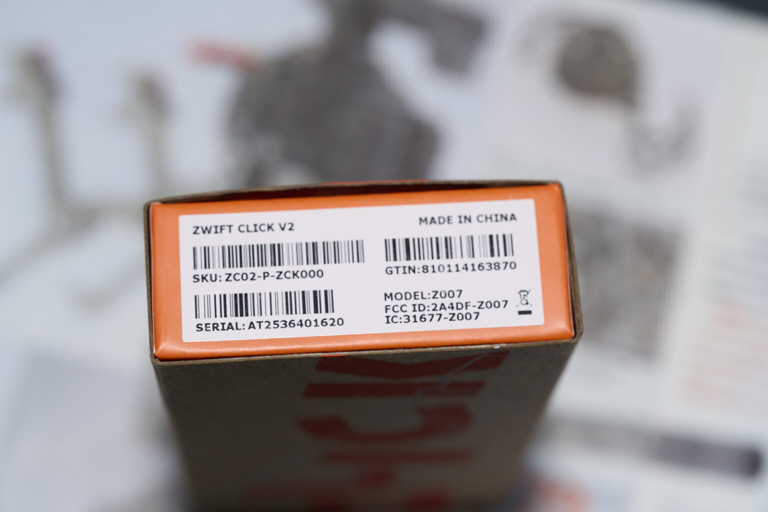 즈위프트 코그 언박싱 측면